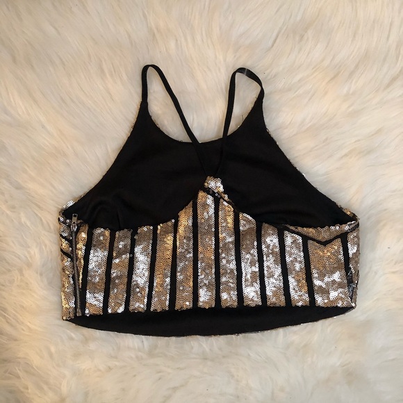 gold and black sequin halter crop top - Picture 2 of 3